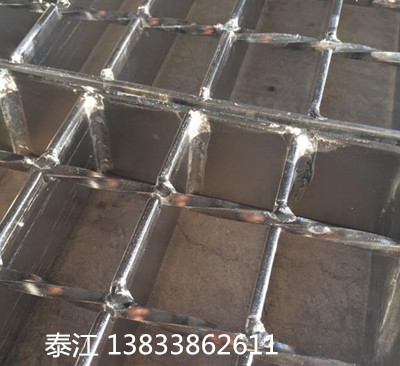 不銹鋼鋼鋼格板規(guī)格型號(hào)、價(jià)格、生產(chǎn)廠家 泰江